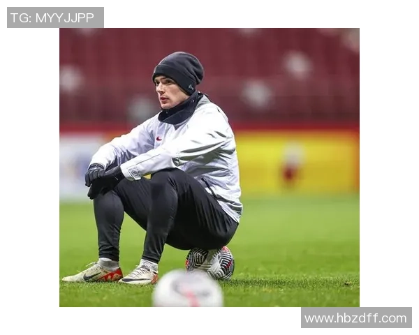 足球明星的脚指甲背后的故事与秘密揭示运动员的独特生活方式与健康管理